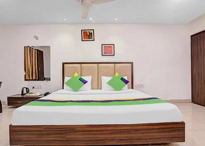 Treebo Trend Royal Galaxy Park Hotel Indore